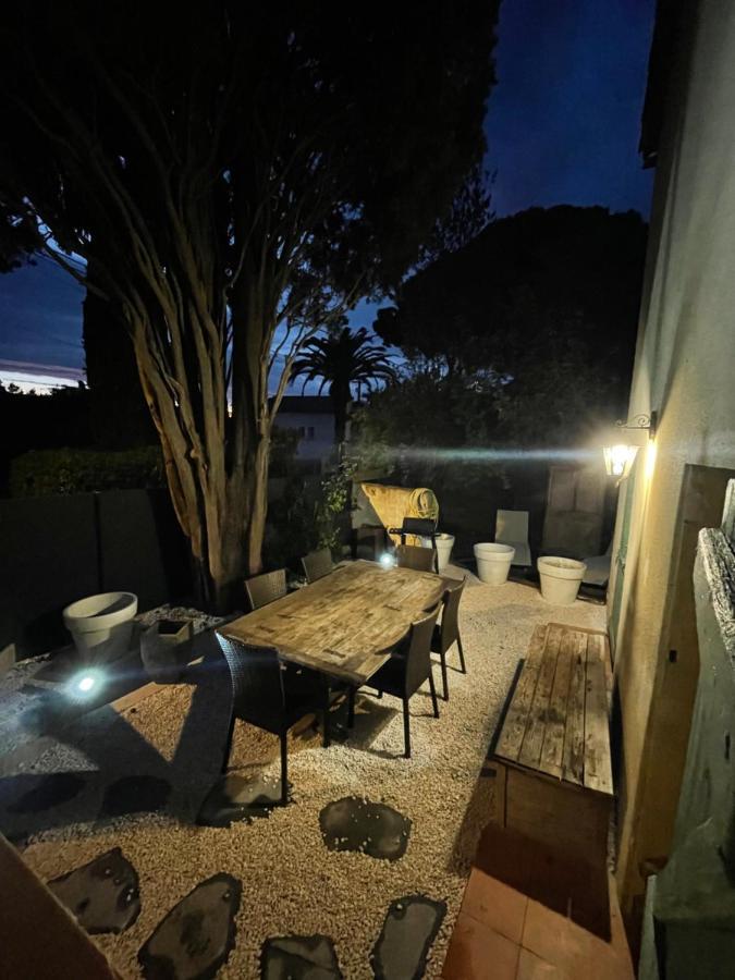 Appartement Plein Centre Avec Jardin Saint-Tropez Exterior foto